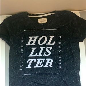 Hollister tee